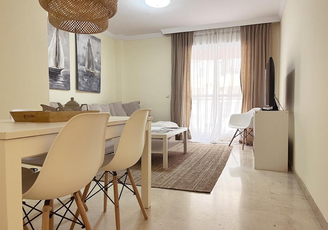 Apartamento Primera Linea Estepona By Isa Hoteles Exterior photo